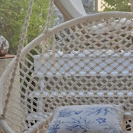 Nyaraló Vista Mare Su Tre Piani Con Giardino