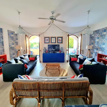Nyaraló Beachfront Villa With Private Beach Access - Free Parking