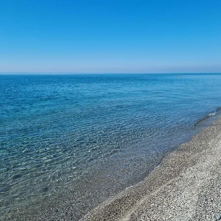 Hébergement de vacances Beachfront With Private Access - Free Parking Falerna