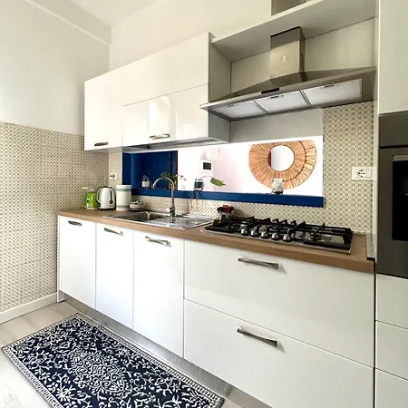 Holiday home Vista Mare Su Tre Piani Con Giardino *