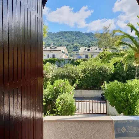 Casa vacanze Beachfront With Private Access - Free Parking *
